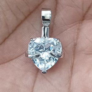925 Sterling Silver Heart Shape Pendent